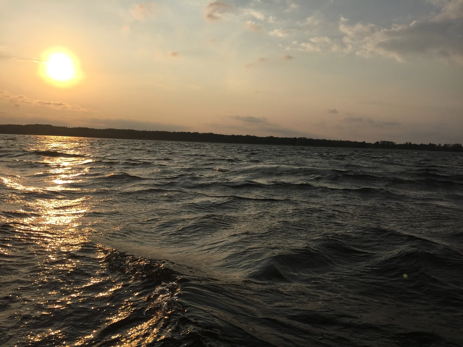 Raus und Segeln - Schiffssegeldienstleistungen - Meer